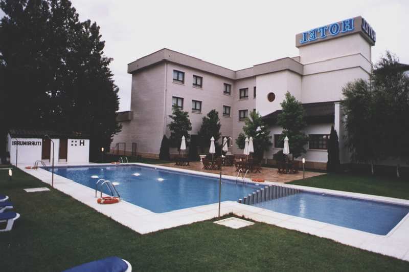 Hotel Itc Ciudad De Haro Exteriör bild