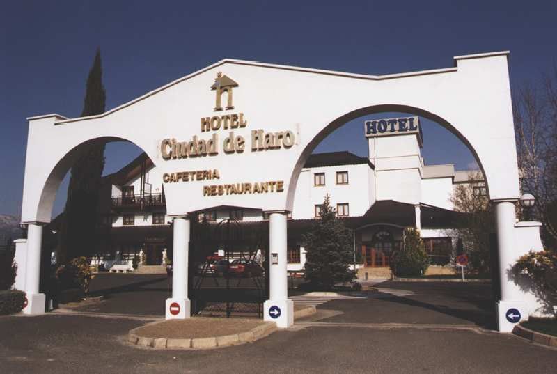 Hotel Itc Ciudad De Haro Exteriör bild